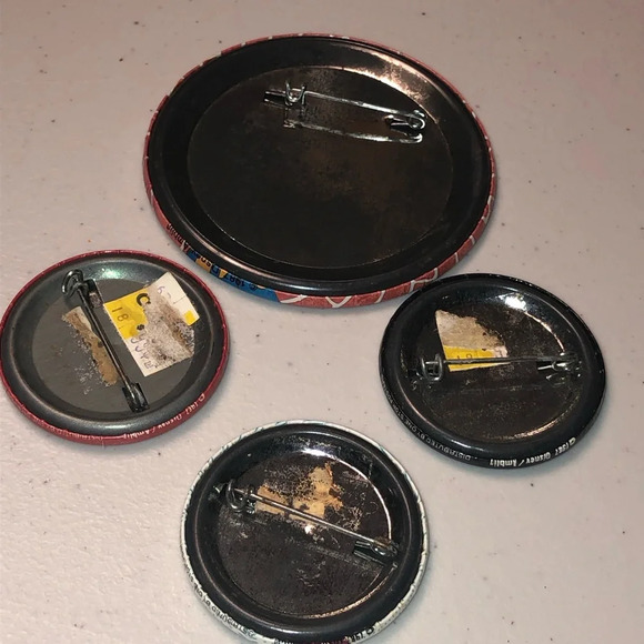 Vintage Who Framed Roger Rabbit Button Pins - Picture 6 of 6